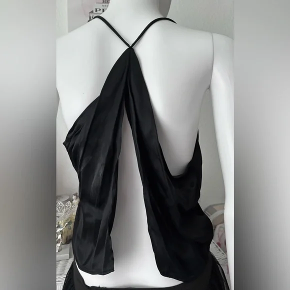 Zara  Crop Top Satin Racerback with spaghetti straps in black color Size S  NWT - Picture 4 of 8